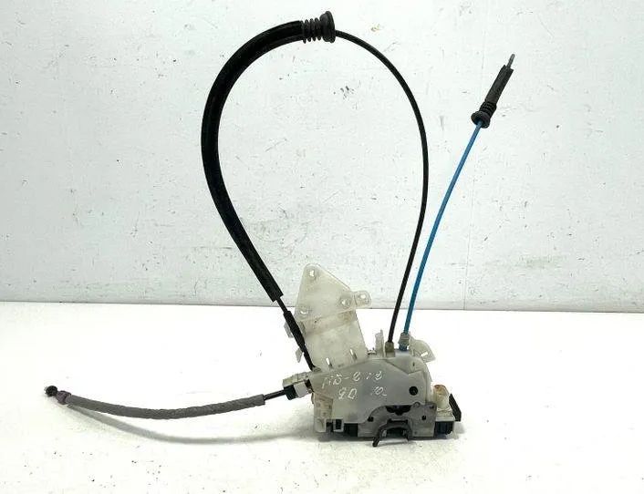 MERCEDES-BENZ E-Class W212/S212/C207/A207 (2009-2016) Serrure de porte arrière droite A2047302235,ZGS006 24722224