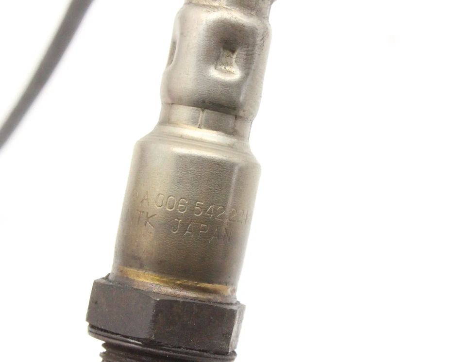MERCEDES-BENZ E-Class W212/S212/C207/A207 (2009-2016) Sonde à oxygène lambda A0065422218 30400946