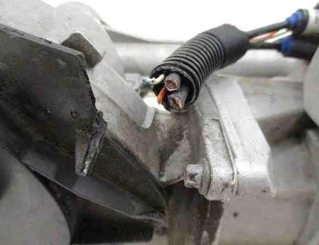 CITROËN C3 2 generation (2009-2016) Crémaillère de direction 9823964880 32470638