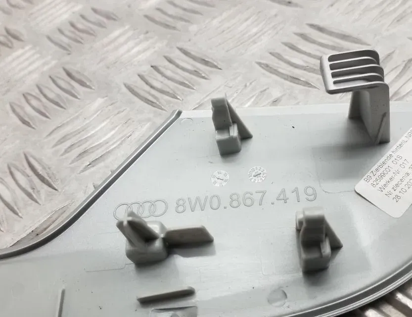 AUDI A4 B9/8W (2015-2024) Autres pièces de garniture 8W0867419 34724769