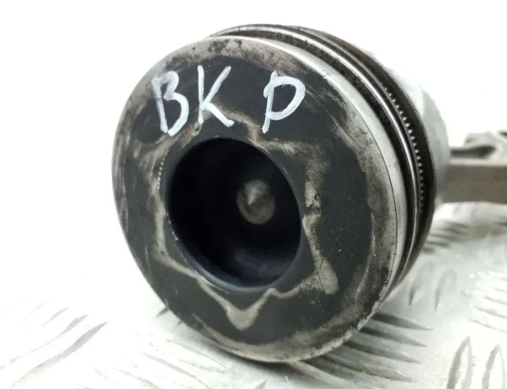 VOLKSWAGEN Passat B6 (2005-2010) Piston BKP,038J 34735087