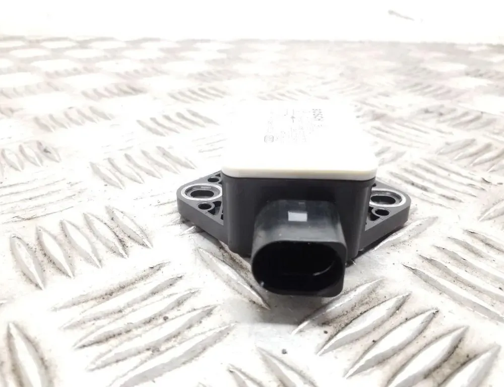 AUDI A6 C6/4F (2004-2011) Capteur d'accélération 4F0907637A 34719960
