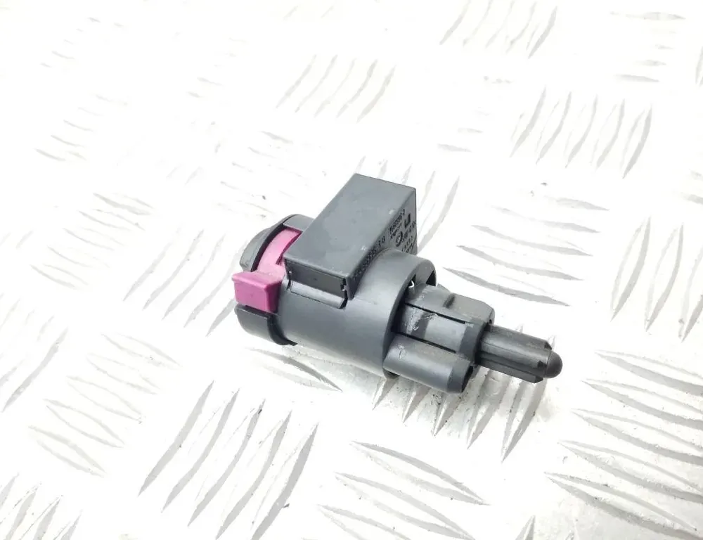 AUDI A4 B8/8K (2011-2016) Capteur de pédale de frein 4F0945459B 34735422