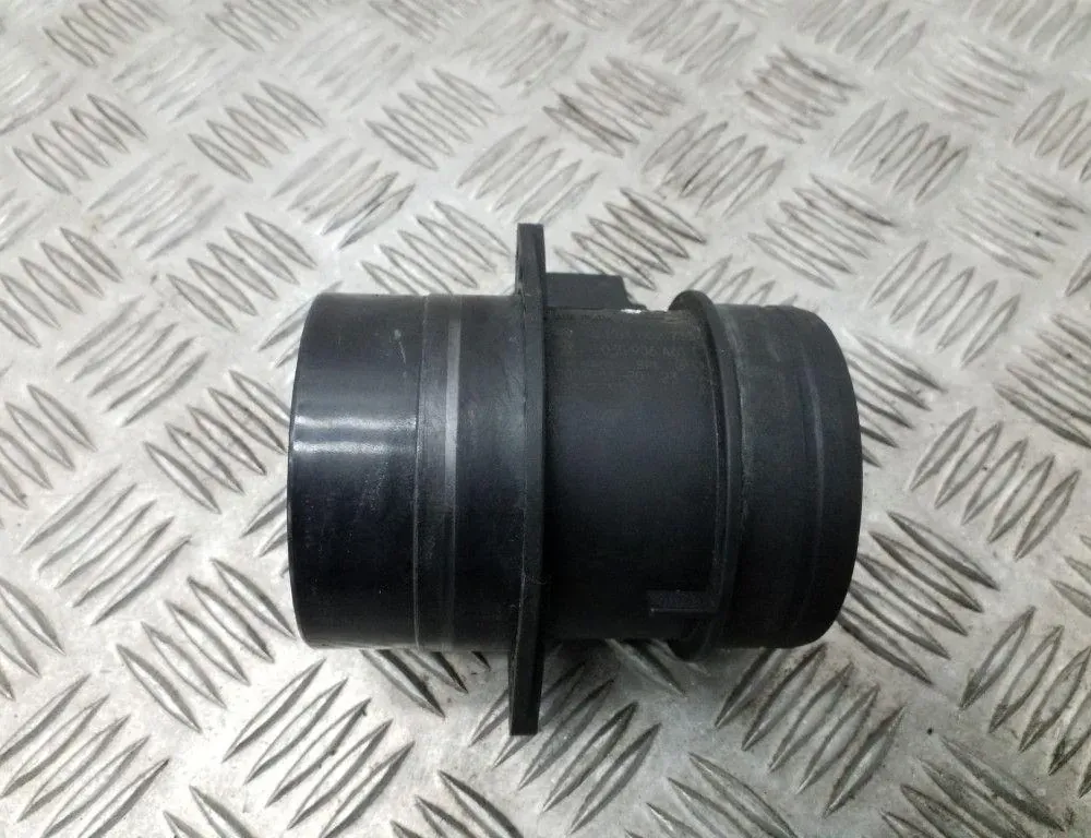 VOLKSWAGEN Passat B6 (2005-2010) Capteur de débit massique d'air MAF 0281002735,03G906461C 34732084