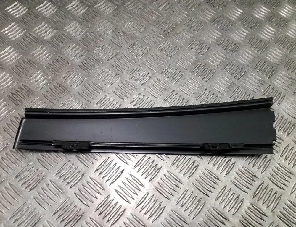 VOLKSWAGEN Passat B6 (2005-2010) Moulure de fenêtre de porte arrière gauche 3C0839901 34730731