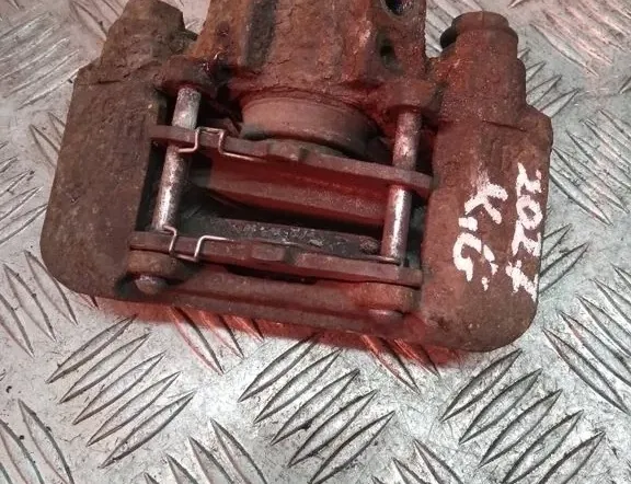 TOYOTA RAV4 2 generation (XA20) (2000-2006) Étrier de frein arrière gauche 34495871