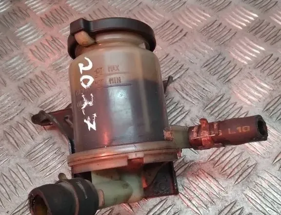 TOYOTA RAV4 2 generation (XA20) (2000-2006) Réservoir de liquide de frein 34495870