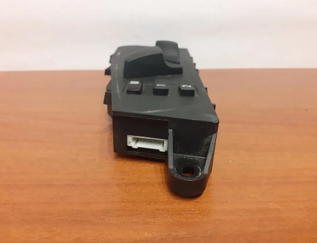 BMW X5 E70 (2006-2013) Boutons de commande du siège droit #10590,53349731,6950768 15080098