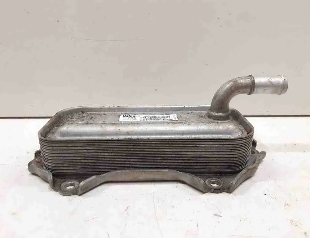 TOYOTA Avensis 2 generation (2002-2009) Refroidisseur d'huile HA1137,880243D,15710OR01000 32712141