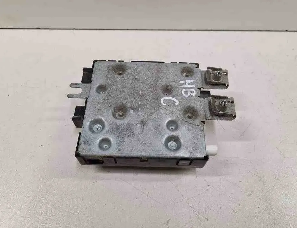 MERCEDES-BENZ C-Class W204/S204/C204 (2004-2015) Amplificateur d'antenne du couvercle de coffre 09T140,ZGS004,A2048702789 32720459