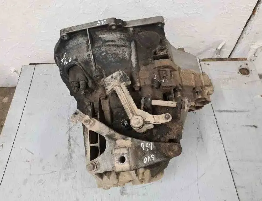 VOLVO S40 2 generation (2004-2012) Boîte de vitesses 67937,6N5R7002YD,3M5R7F096YF 32728461