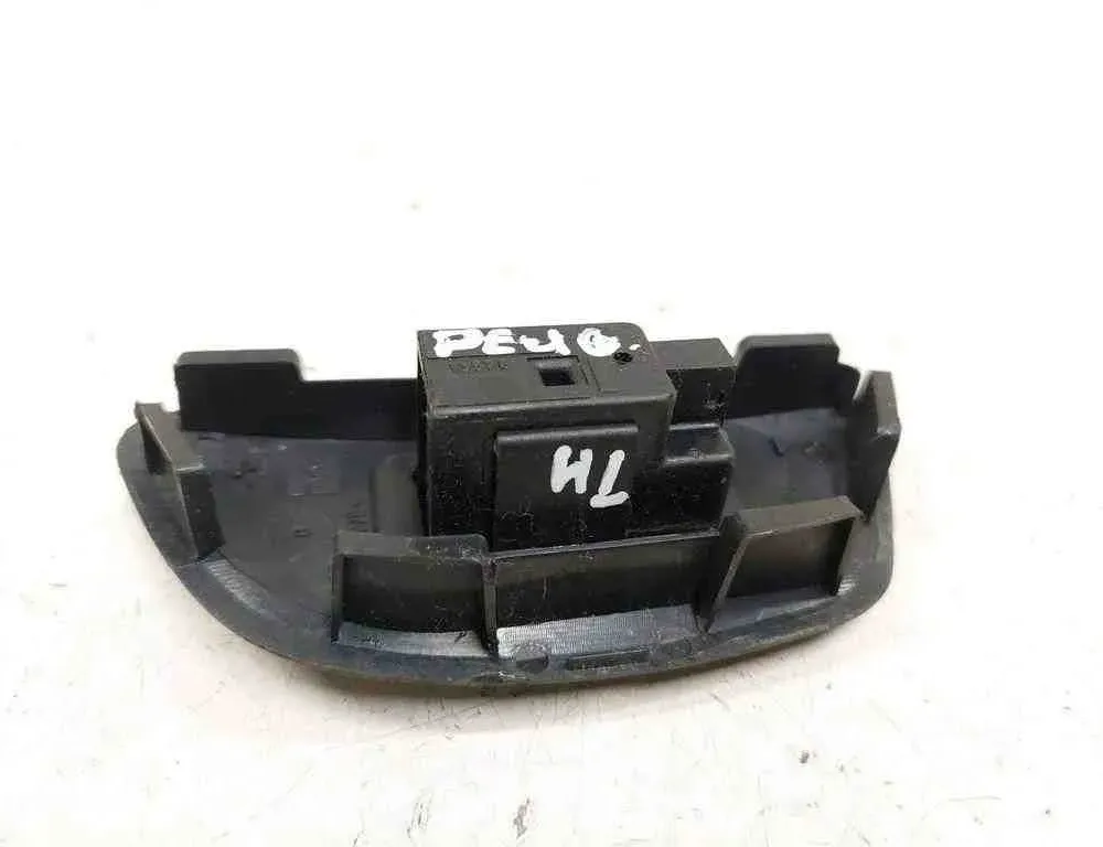 PEUGEOT 407 1 generation (2004-2010) Interrupteur de chauffage de siège 96619006XT,32419806 32732183