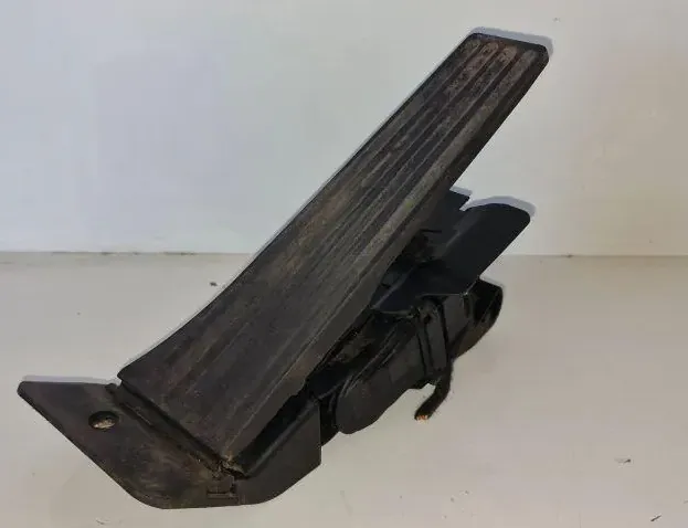 BMW 3 Series F30/F31 (2011-2020) Pédale d'accélérateur 6853175 34164132