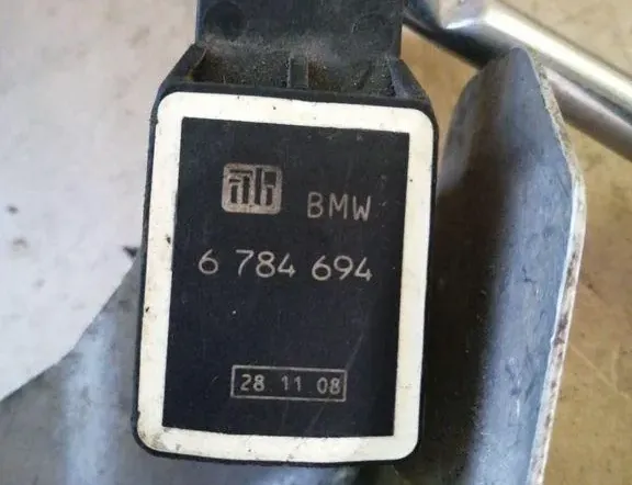 BMW 3 Series E90/E91/E92/E93 (2004-2013) Capteur de niveau avant droit 281108,6784694 34172784