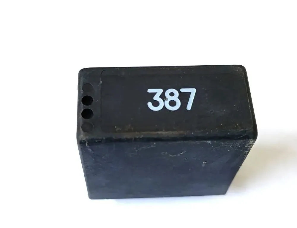 AUDI A4 B5/8D (1994-2001) Relais 4B0919471 31355009