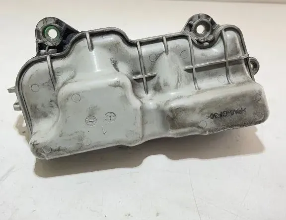 VOLVO S60 2 generation (2010-2020) Réservoir à vide 31339809 33322820