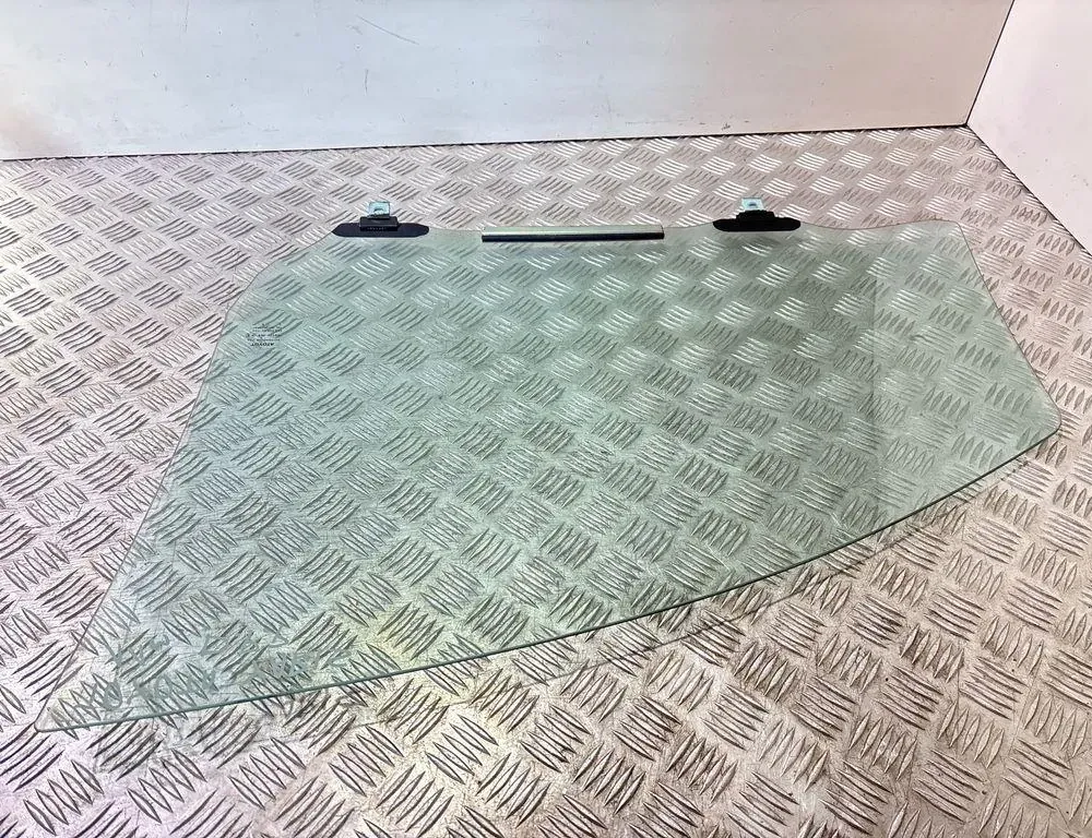 TOYOTA Yaris 3 generation (2010-2019) Vitre de porte avant droite 43R007951 34180115