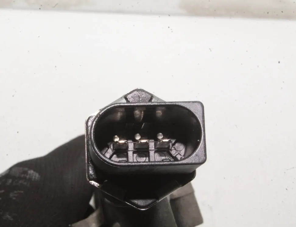 SKODA Octavia 4 generation (A8) (2019-2023) Rampe de carburant 05E133320B 33562521