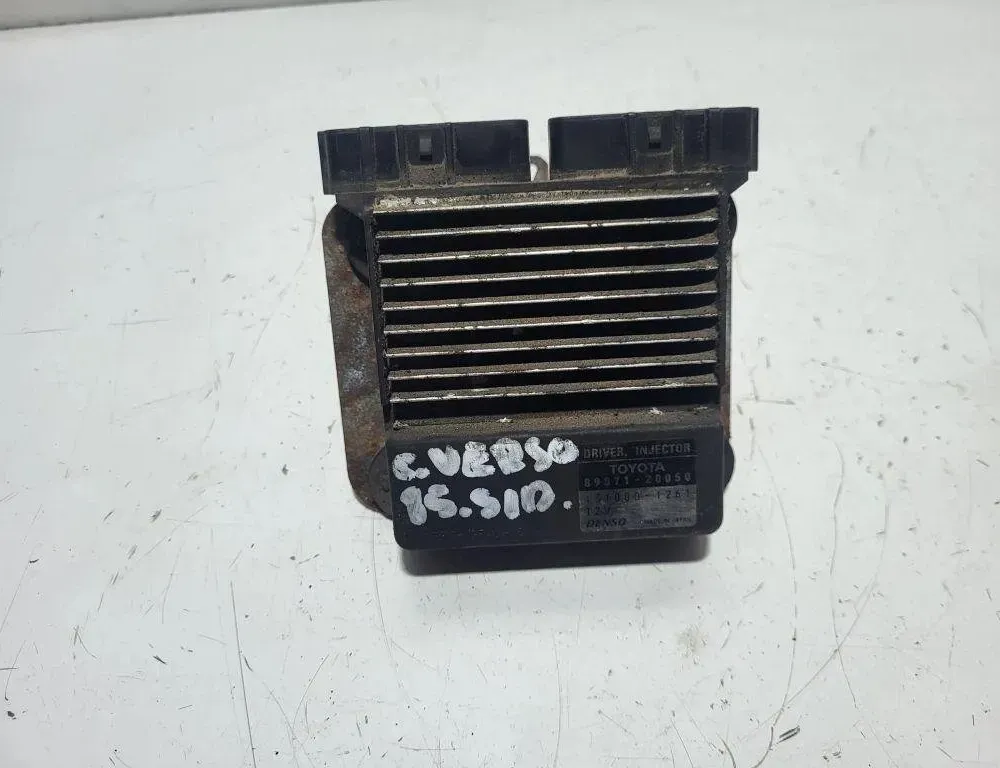 TOYOTA Verso 1 generation (2009-2015) Calculateur d'injecteurs de carburant 1310001261,8987120050 32261279