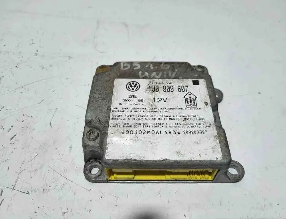 VOLKSWAGEN Passat B6 (2005-2010) Unité de contrôle SRS 5WK4199,30980308,1J0909607 32616990