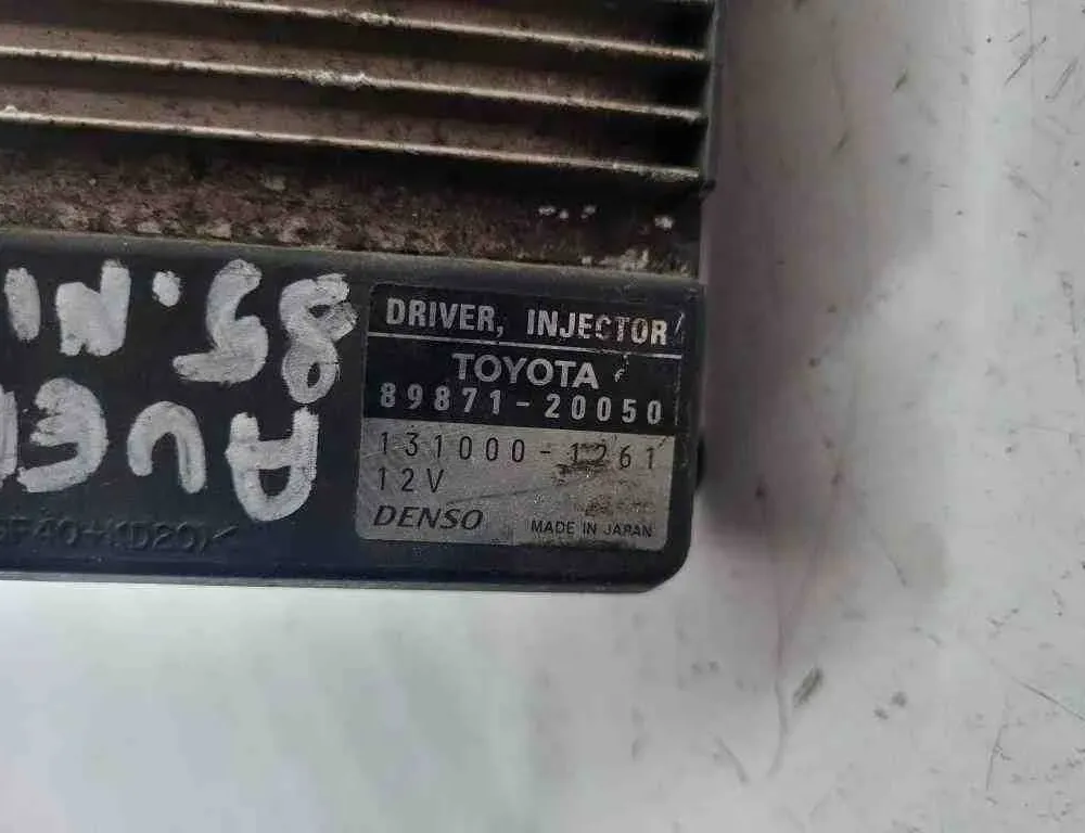 TOYOTA Avensis 2 generation (2002-2009) Calculateur d'injecteurs de carburant 8987120050,1310001261 32617050