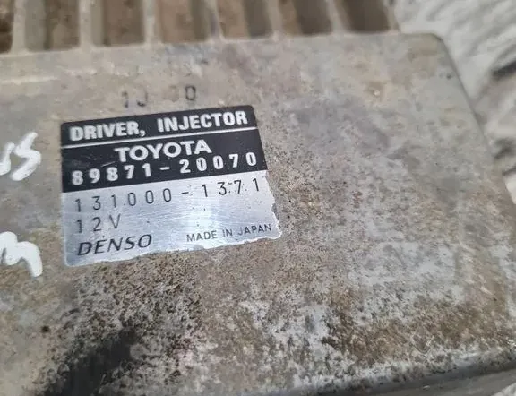 TOYOTA Avensis 2 generation (2002-2009) Calculateur d'injecteurs de carburant 8987120070 33302441