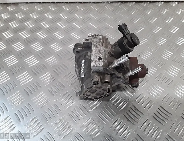 MERCEDES-BENZ G-Class W463 (1990-2024) Pompe à rampe d'alimentation 0445010516 34517587