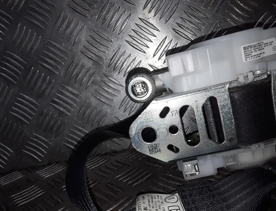 LEXUS IS XE20 (2005-2013) Ceinture de sécurité avant droite 7m7750p 28607142