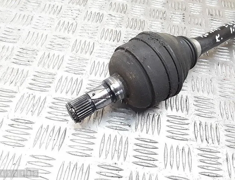 OPEL Astra J (2009-2020) Arbre de transmission avant gauche 13335135 28644324