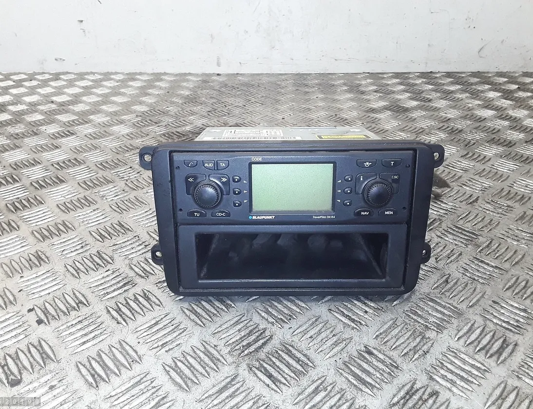 VOLKSWAGEN Touran 1 generation (2003-2015) Système de navigation 1K0035191A 33909694