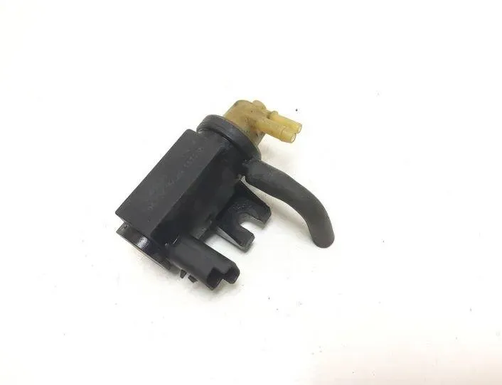 VOLVO V40 2 generation (2012-2020) Électrovanne 70163303,9672875080 20561786