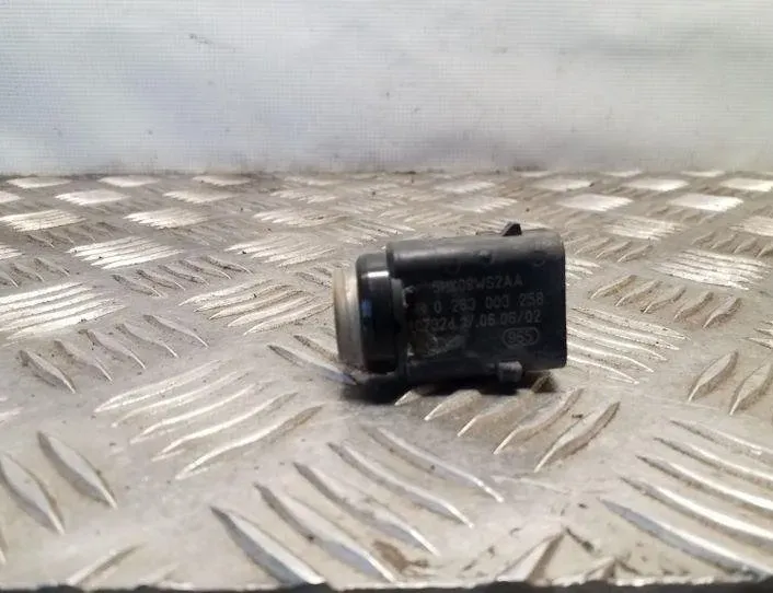 CHRYSLER 300C 1 generation (2005-2011) Capteur de stationnement avant 5HX08WS2AA,0263003258 25149445