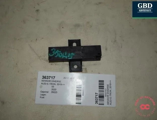 AUDI e-tron 1 generation (2018-2024) Antenne 4m0907247 31682673