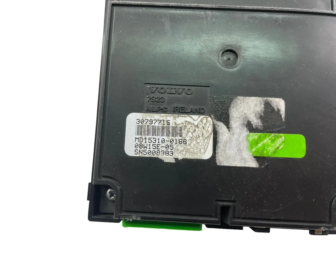 VOLVO XC70 2 generation (2000-2007) Affichage de navigation 30797715 34062104