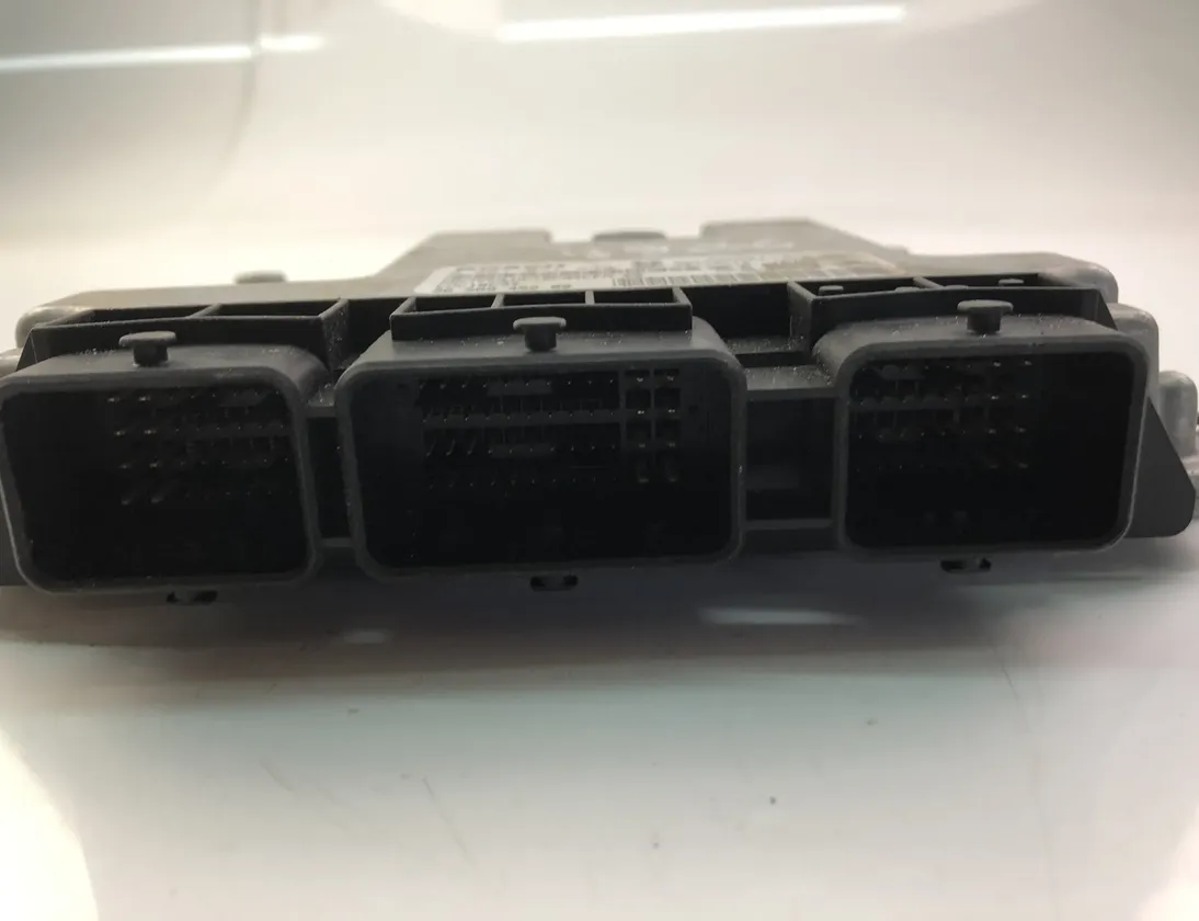 PEUGEOT 407 1 generation (2004-2010) Calculateur d'unité de commande du moteur 0281011633,9658945280 14530209