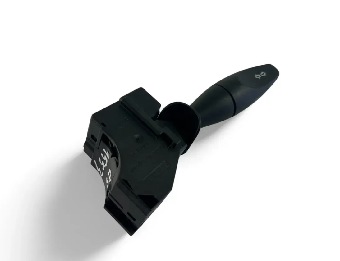 FORD Focus 1 generation (1998-2010) Commande/commutateur d'indicateur de clignotant d'essuie-glace 98AG13335AC 29808309