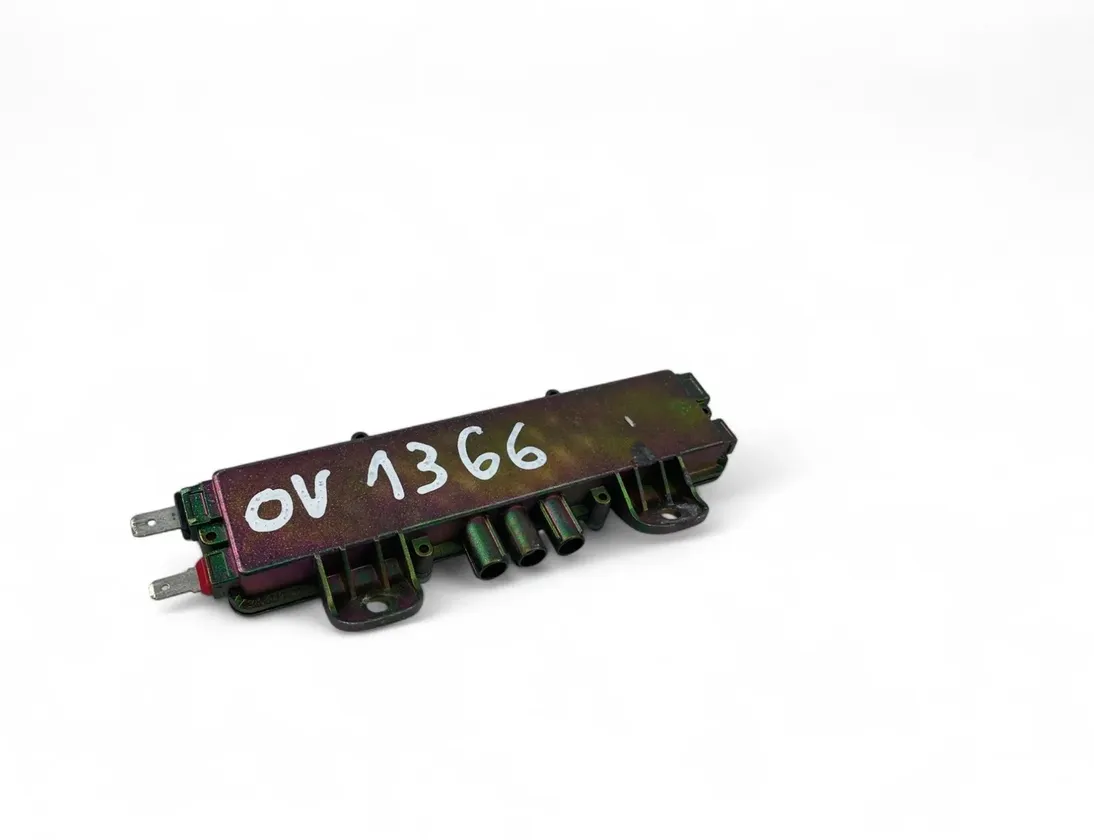 PORSCHE Cayenne 955 (2002-2010) Amplificateur d'antenne du couvercle de coffre 7L5035225 32098635