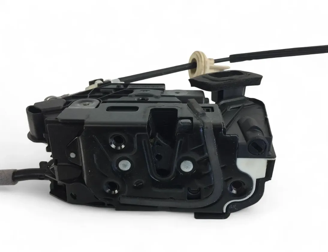 PEUGEOT 208 Peugeot 208 (2012-2015) Serrure de porte avant gauche 9812501180 32758819