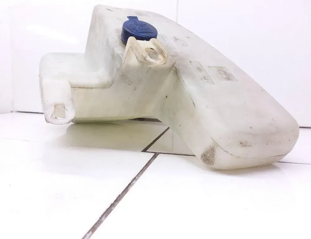 FIAT Marea 1 generation (1996-2001) Réservoir de lave-vitre A563 20623763