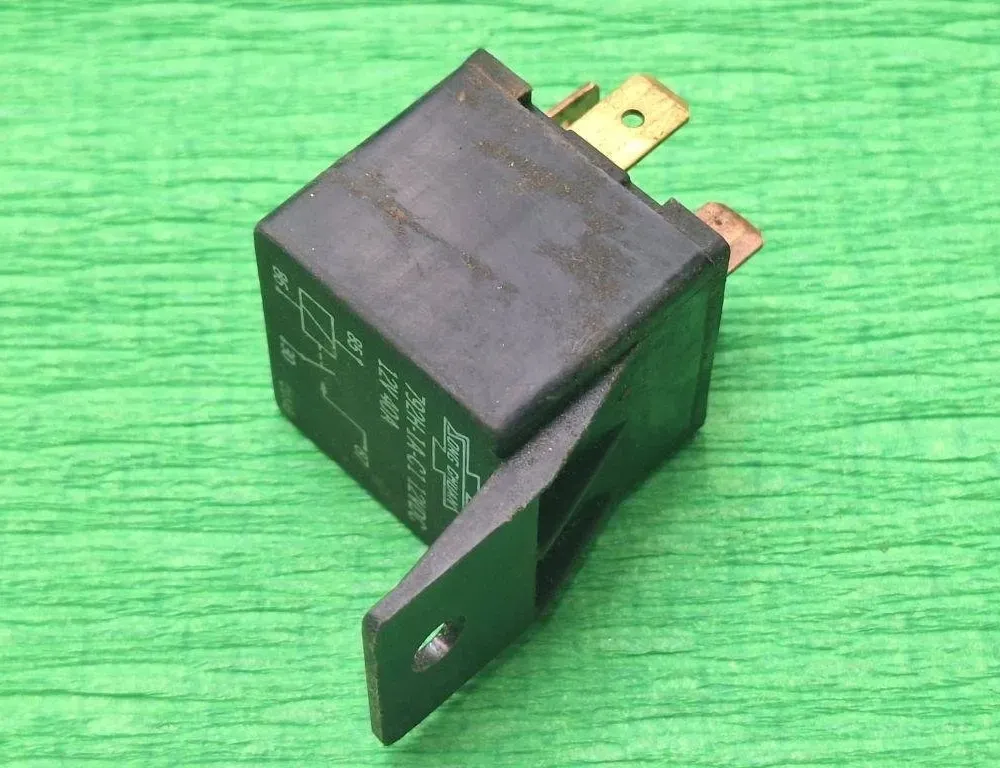 NISSAN Almera N16 (2000-2006) Relais 12V40A,792H1AC1 31624022