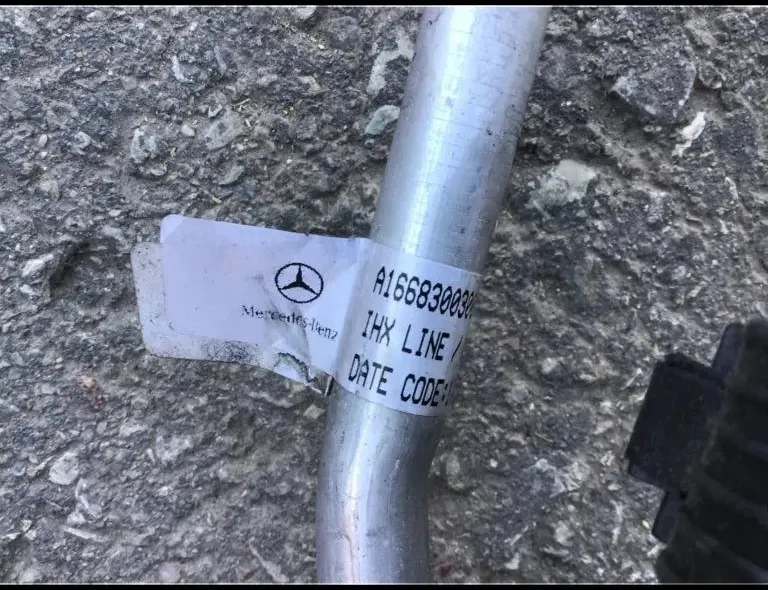 MERCEDES-BENZ GLS-Class X166 (2015-2020) Tuyau flexible AC A1668300300,A1668300696 32199811