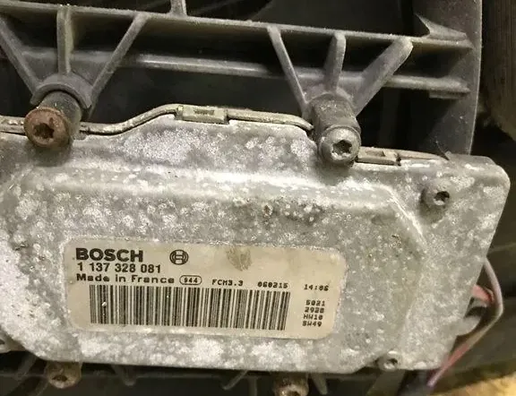 VOLVO C70 2 generation (2005-2013) Radiateur de climatisation 35407267