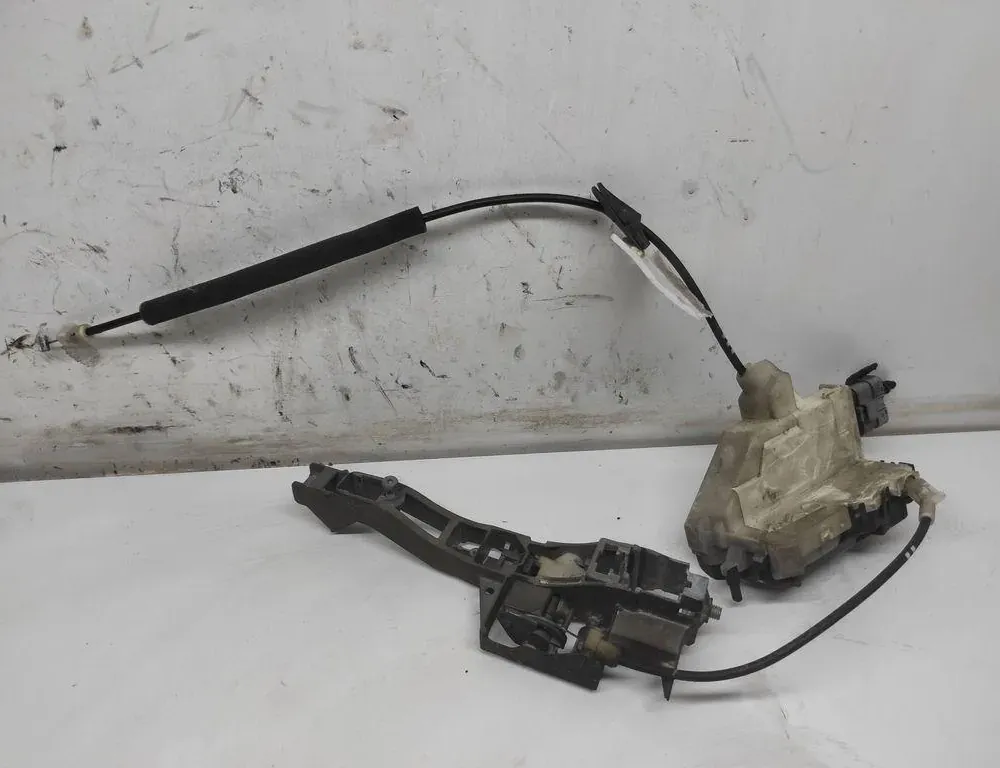 PEUGEOT 308 T7 (2007-2015) Serrure de porte avant gauche A04099,4040A0932J2 33242433