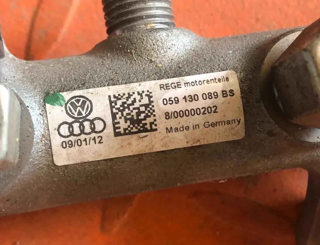 AUDI Q5 8R (2008-2017) Capteur de pression de rampe d'alimentation en carburant 05A906051,059130089,059130089BS 13380435