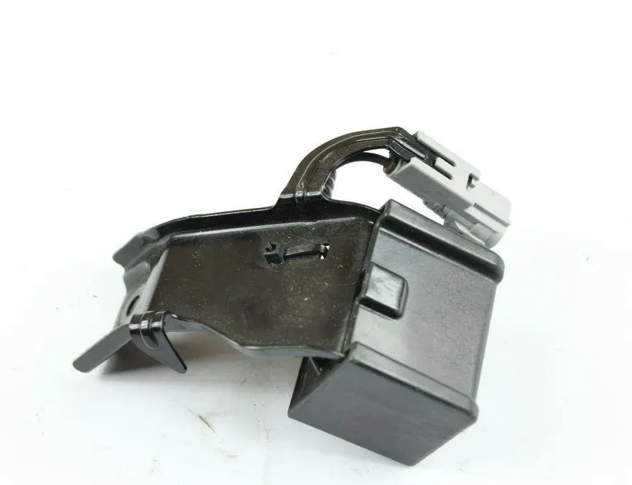 LEXUS RX 3 generation (2009-2015) Relais 8651648020 31941535