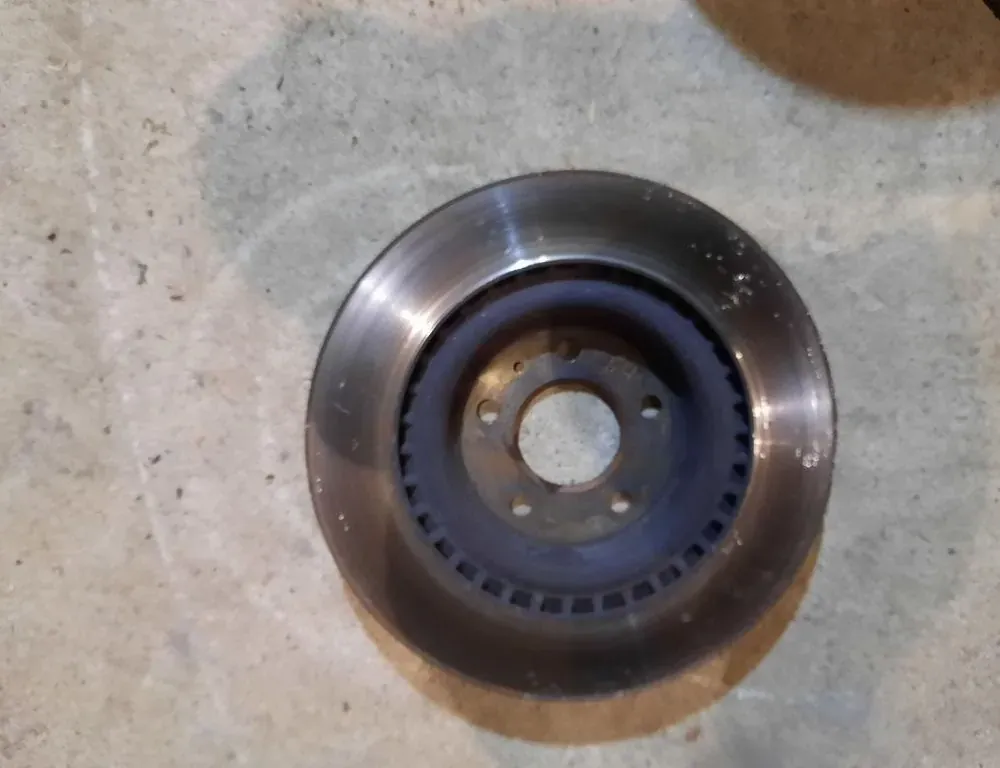 AUDI A6 C6/4F (2004-2011) Disque de frein avant droit 33409258