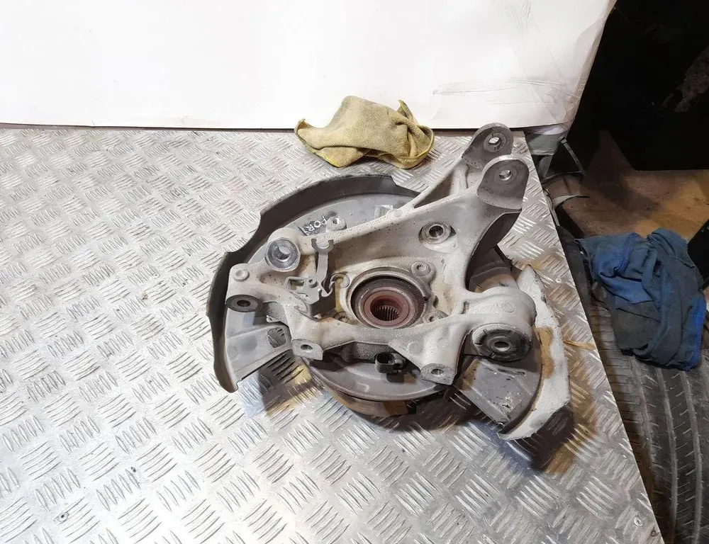 PORSCHE Cayenne 958 (2010-2018) Moyeu de roue arrière droit 7P0609403D 33410953
