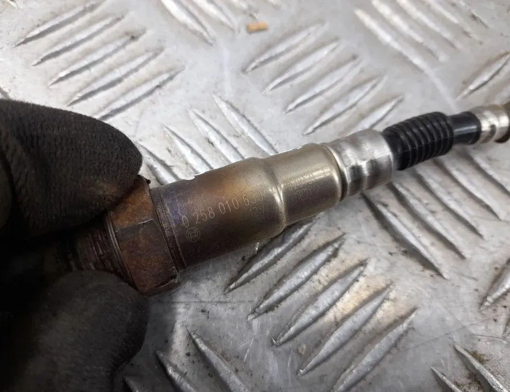 AUDI A8 D2/4D (1994-2002) Sonde à oxygène lambda 0258010530 33425613