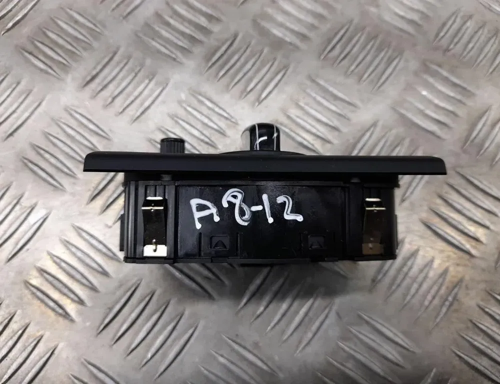 AUDI A8 D2/4D (1994-2002) Unité de commande de commutateur de phare 4H0941531D 33427221