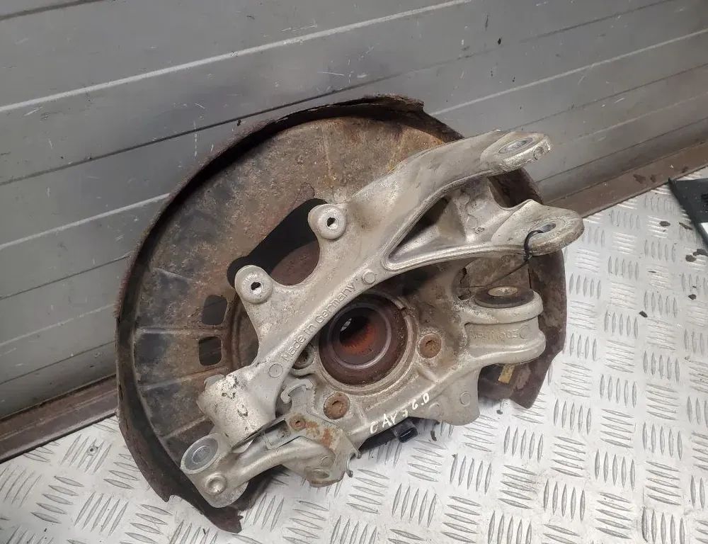 PORSCHE Cayenne 958 (2010-2018) Moyeu de roue arrière droit 33445317